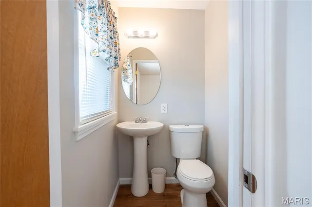 $2,100 | 4464 Mohegan Drive, St. Louis, MO 63123