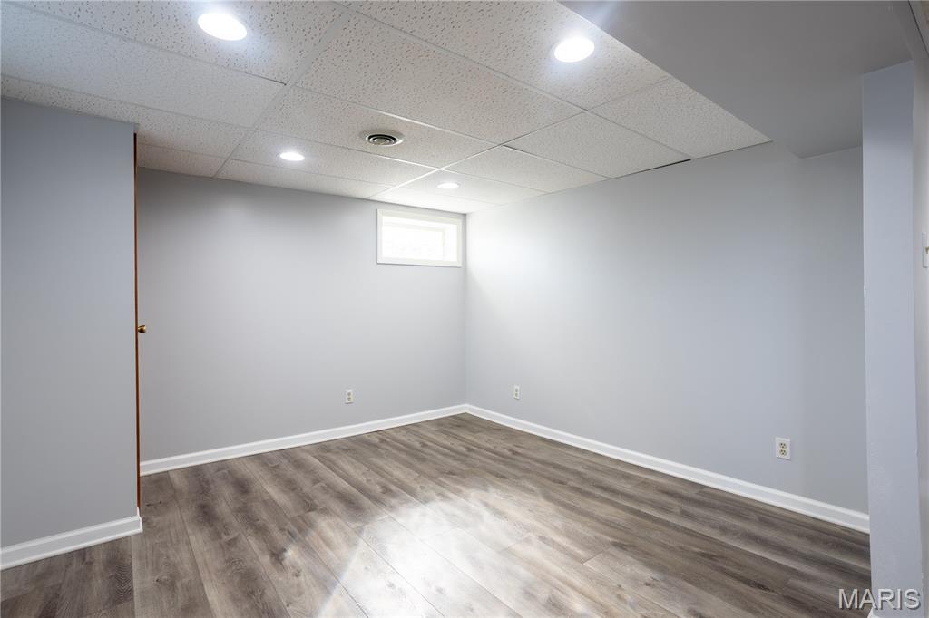 4464 Mohegan Drive St. Louis, MO 63123 - Photo 30 of 39