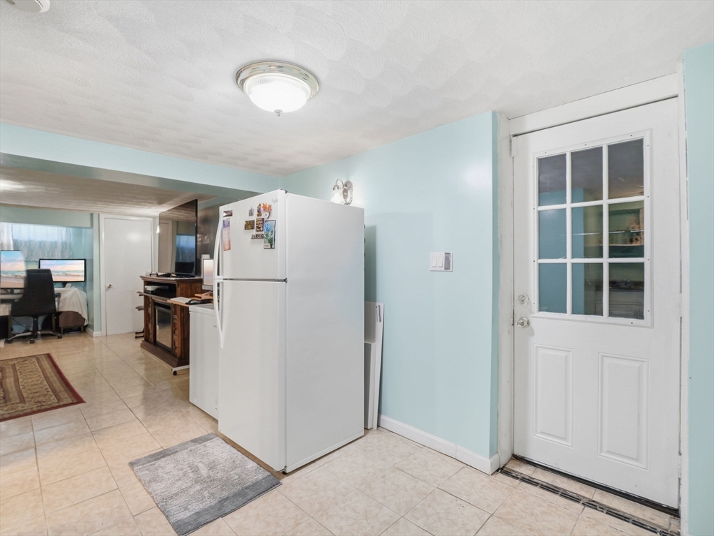 44 Dunster Road Everett, MA 02149 - Photo 16 of 24