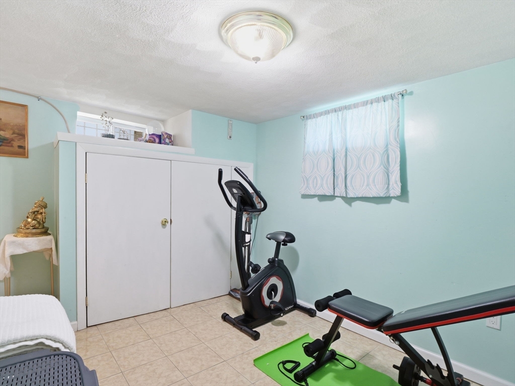 44 Dunster Road Everett, MA 02149 - Photo 20 of 24