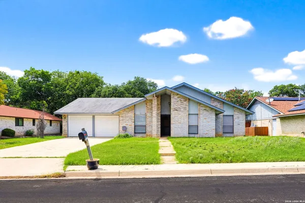 $1,950 | 15127 Elkton Drive, San Antonio, TX 78232