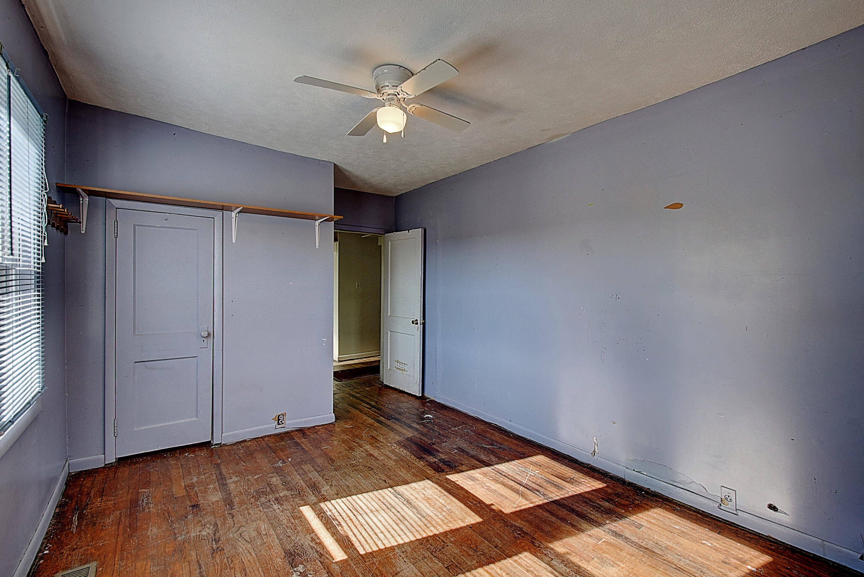 605 Maple Street Elizabethton, TN 37643 - Photo 20 of 28 DSC_0322And8more