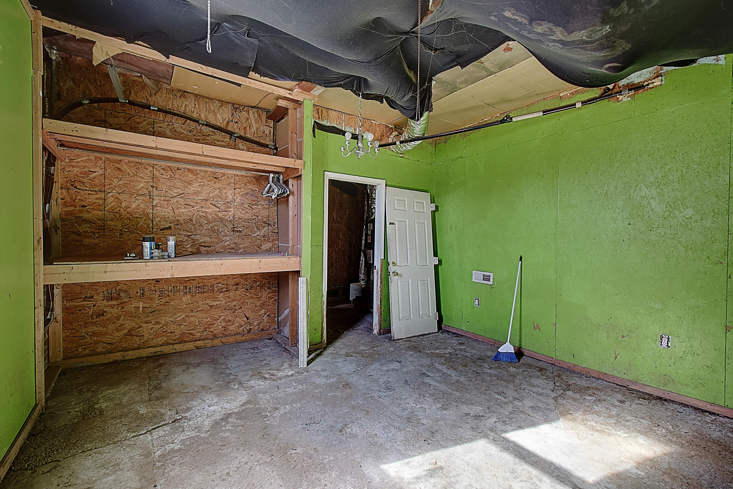 605 Maple Street Elizabethton, TN 37643 - Photo 25 of 28 DSC_0394And8more
