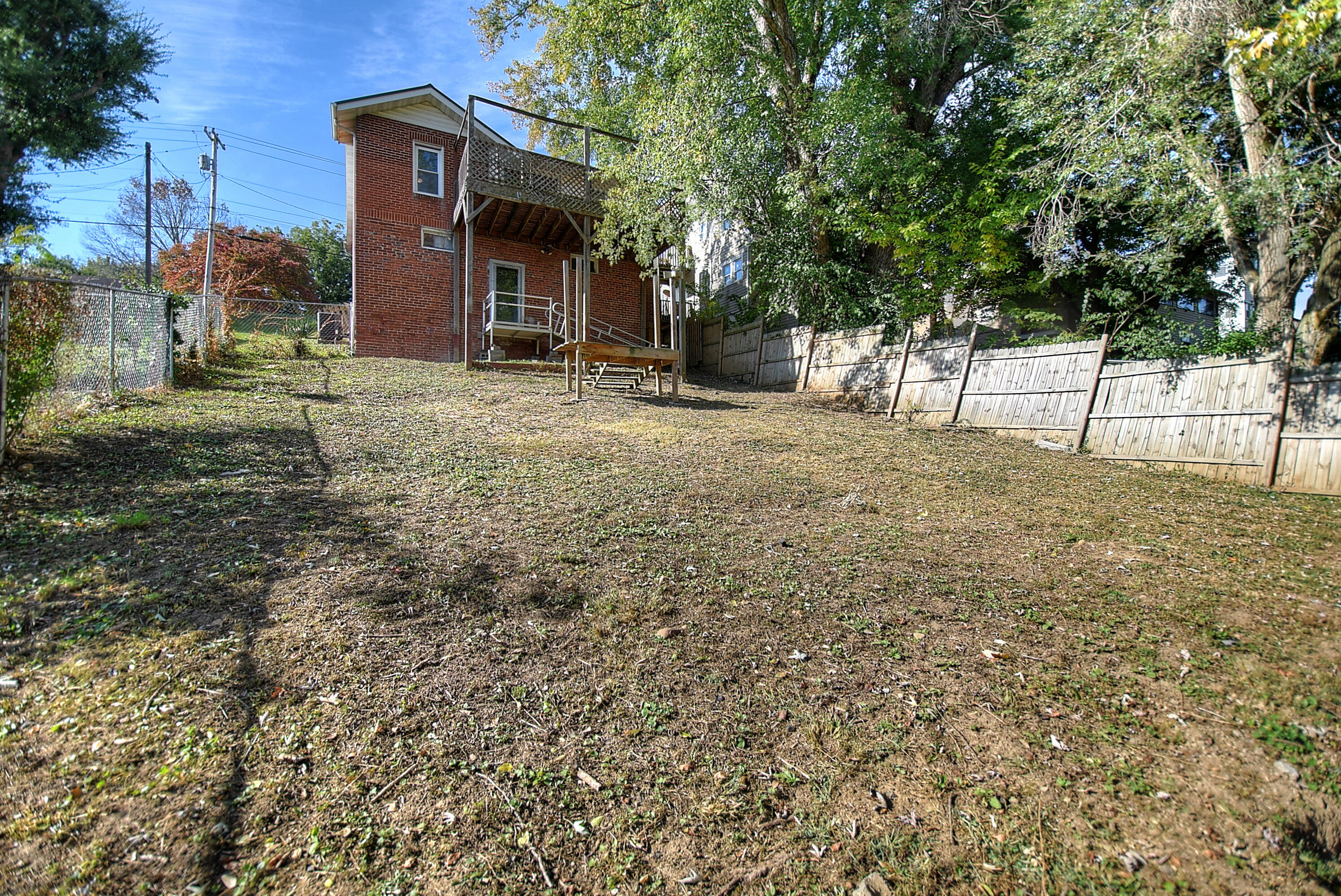 605 Maple Street Elizabethton, TN 37643 - Photo 27 of 28 DSC_0433_4_5_6_7_8