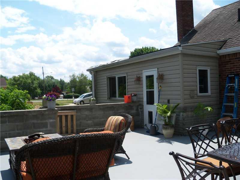 5586 Glass Road Pittsburgh, PA 15205 - Photo 20 of 25 Exterior Back.