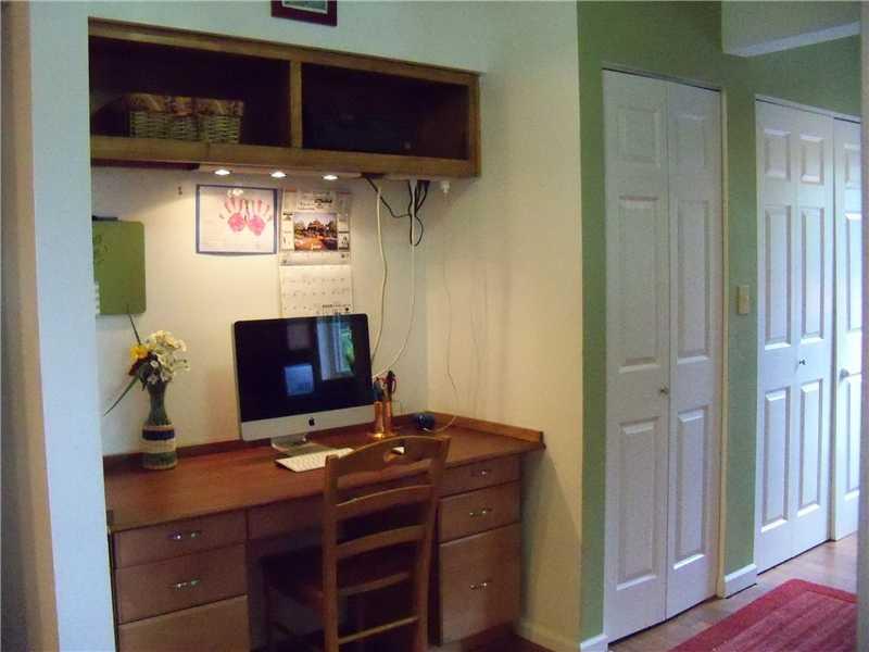 5586 Glass Road Pittsburgh, PA 15205 - Photo 9 of 25 Other. Desk area off the kitchen