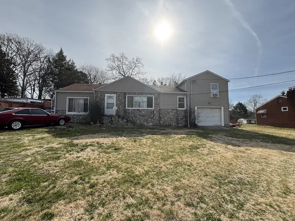 $315,000 | 604 Victor Drive, Knoxville, TN 37912