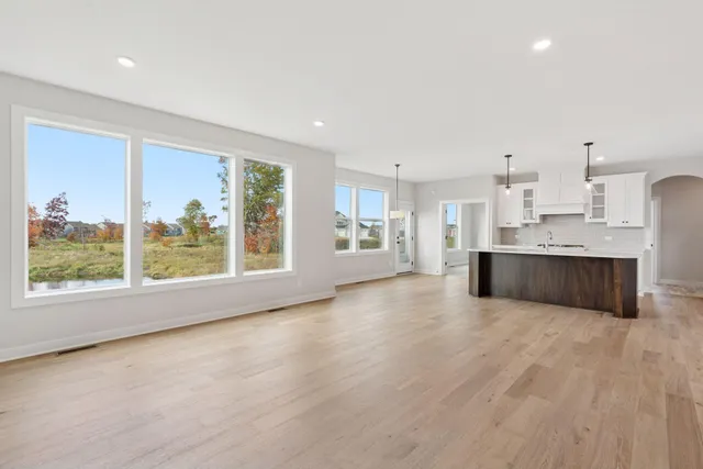 $940,300 | 4789 131st Court Northeast, Blaine, MN 55449