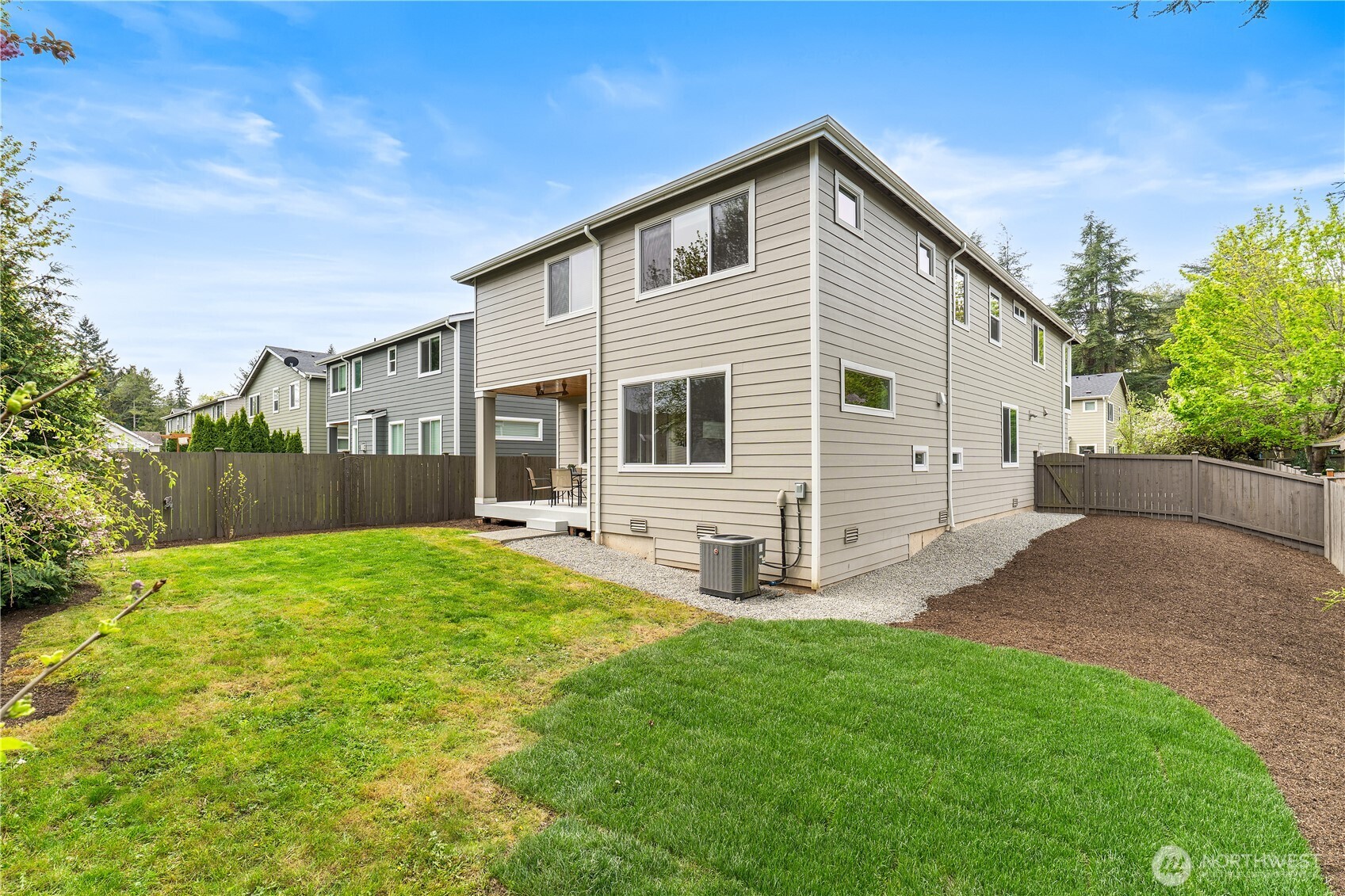 17712 88th Place Northeast Bothell, WA 98011 - Photo 17 of 40
