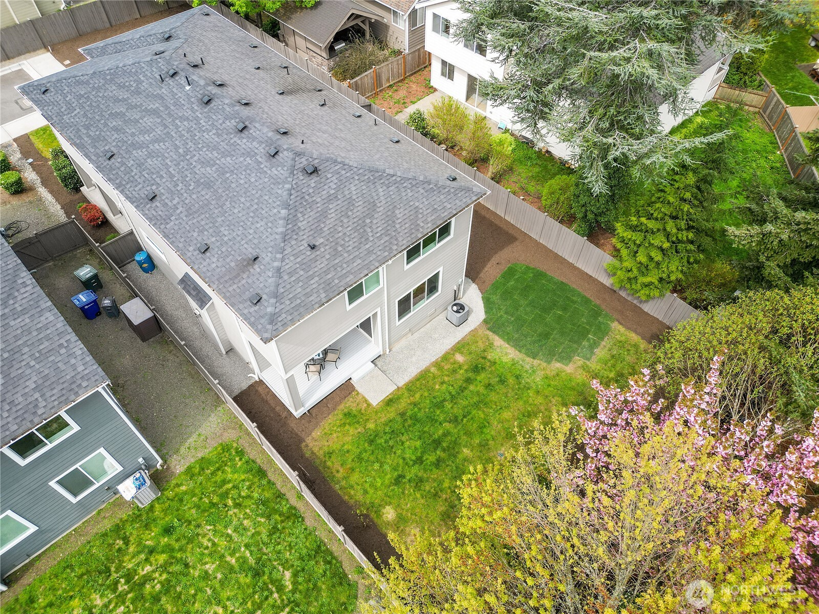 17712 88th Place Northeast Bothell, WA 98011 - Photo 38 of 40