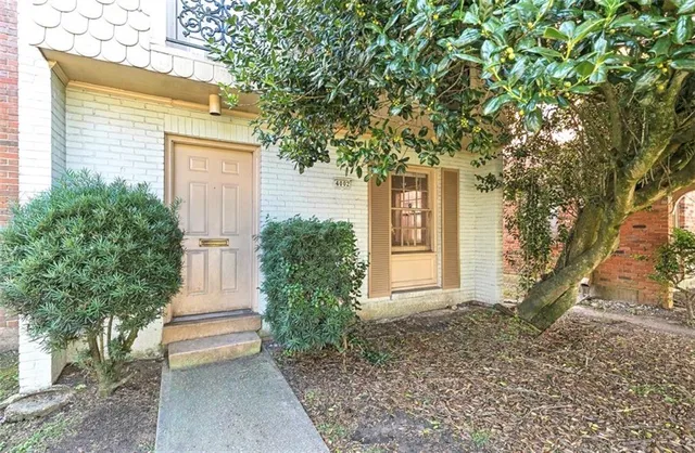 $1,800 | Undisclosed Address, Metairie, LA 70001