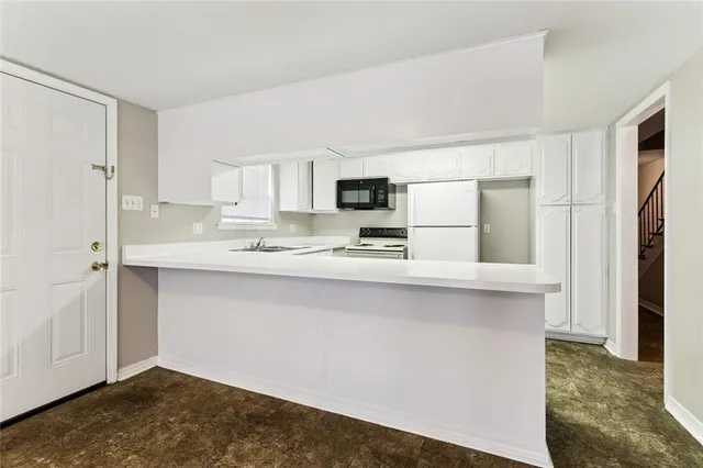 $1,800 | Undisclosed Address, Metairie, LA 70001