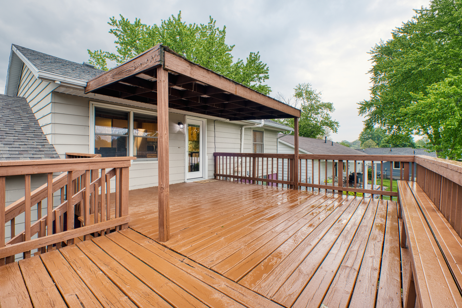 2313 Lafayette Terrace Clinton, IA 52732 - Photo 33 of 39 a view of wooden deck of a house