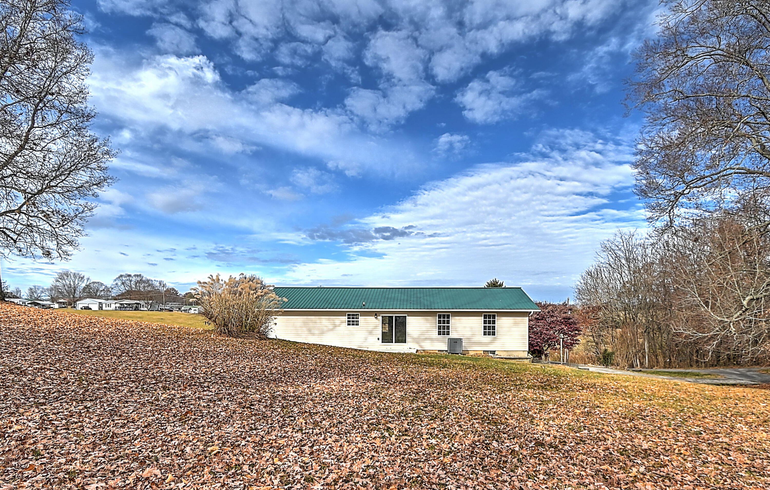 221 Hicks Road Jonesborough, TN 37659 - Photo 23 of 25 21