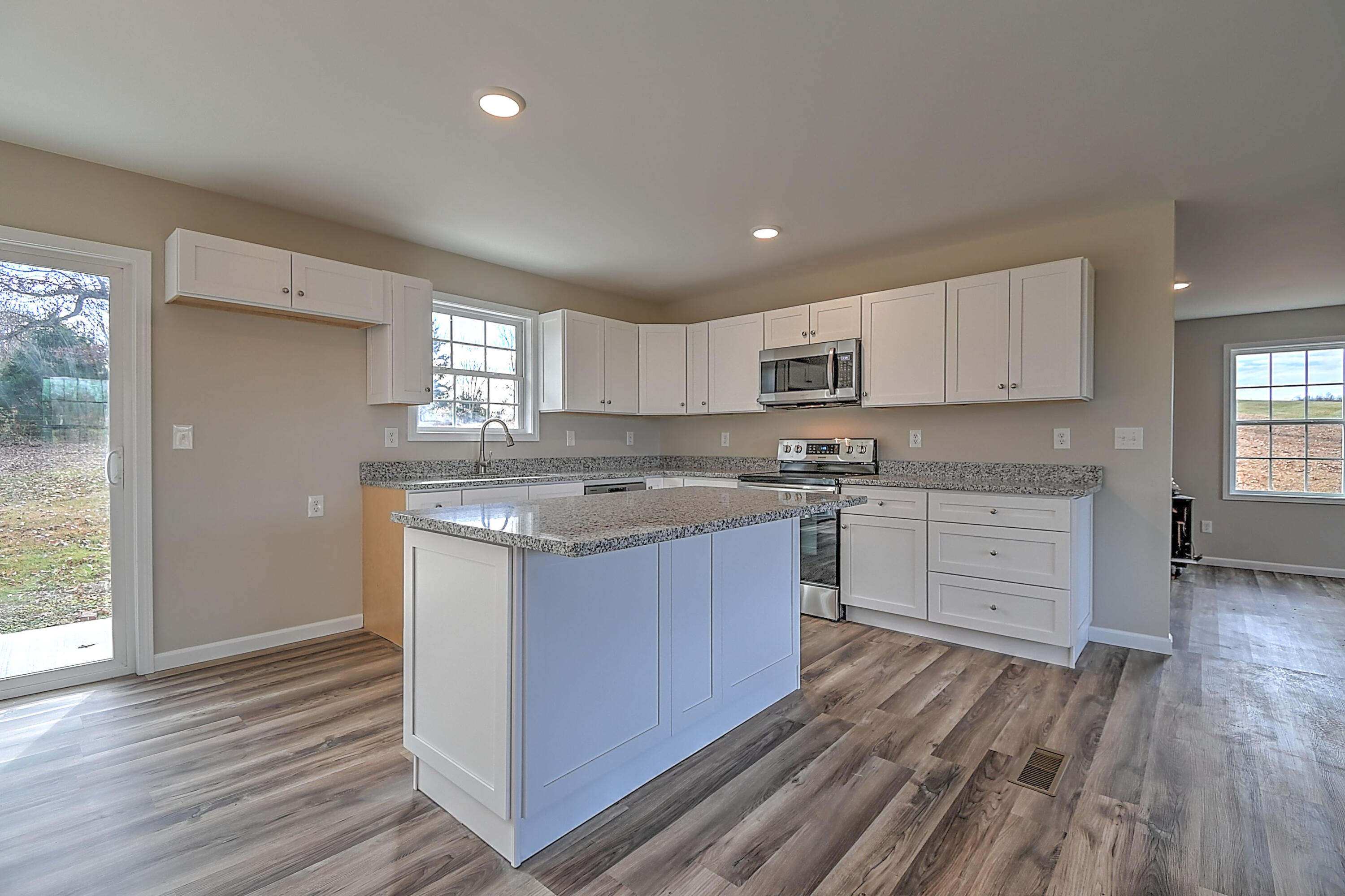 221 Hicks Road Jonesborough, TN 37659 - Photo 6 of 25 6