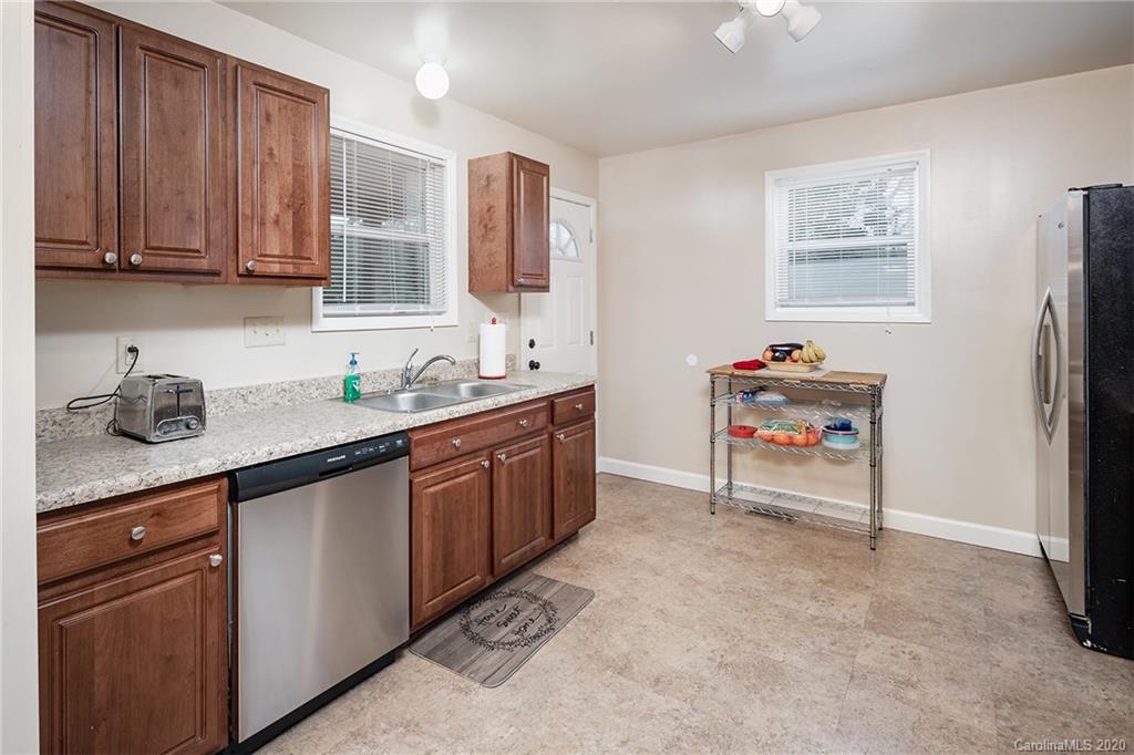 2608 Williams Road Matthews, NC 28105 - Photo 12 of 29