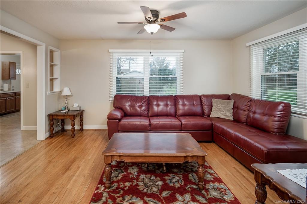 2608 Williams Road Matthews, NC 28105 - Photo 5 of 29