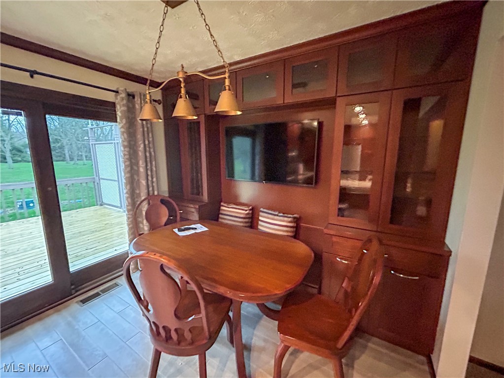 3330 Jones Road Diamond, OH 44412 - Photo 4 of 37 Gallery Image 4