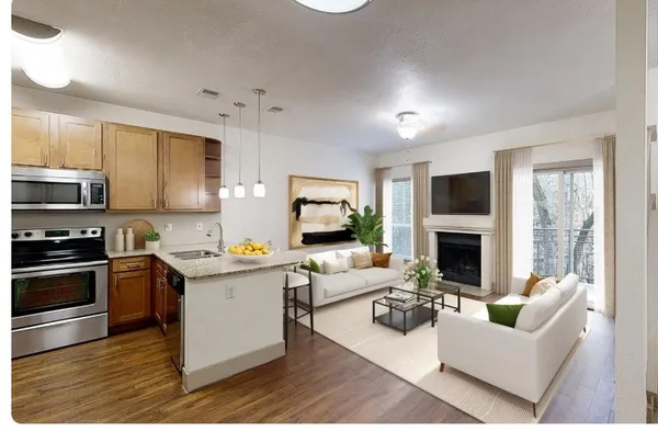 $1,250 | 2400 San Gabriel Street, Unit 319A, Austin, TX 78705