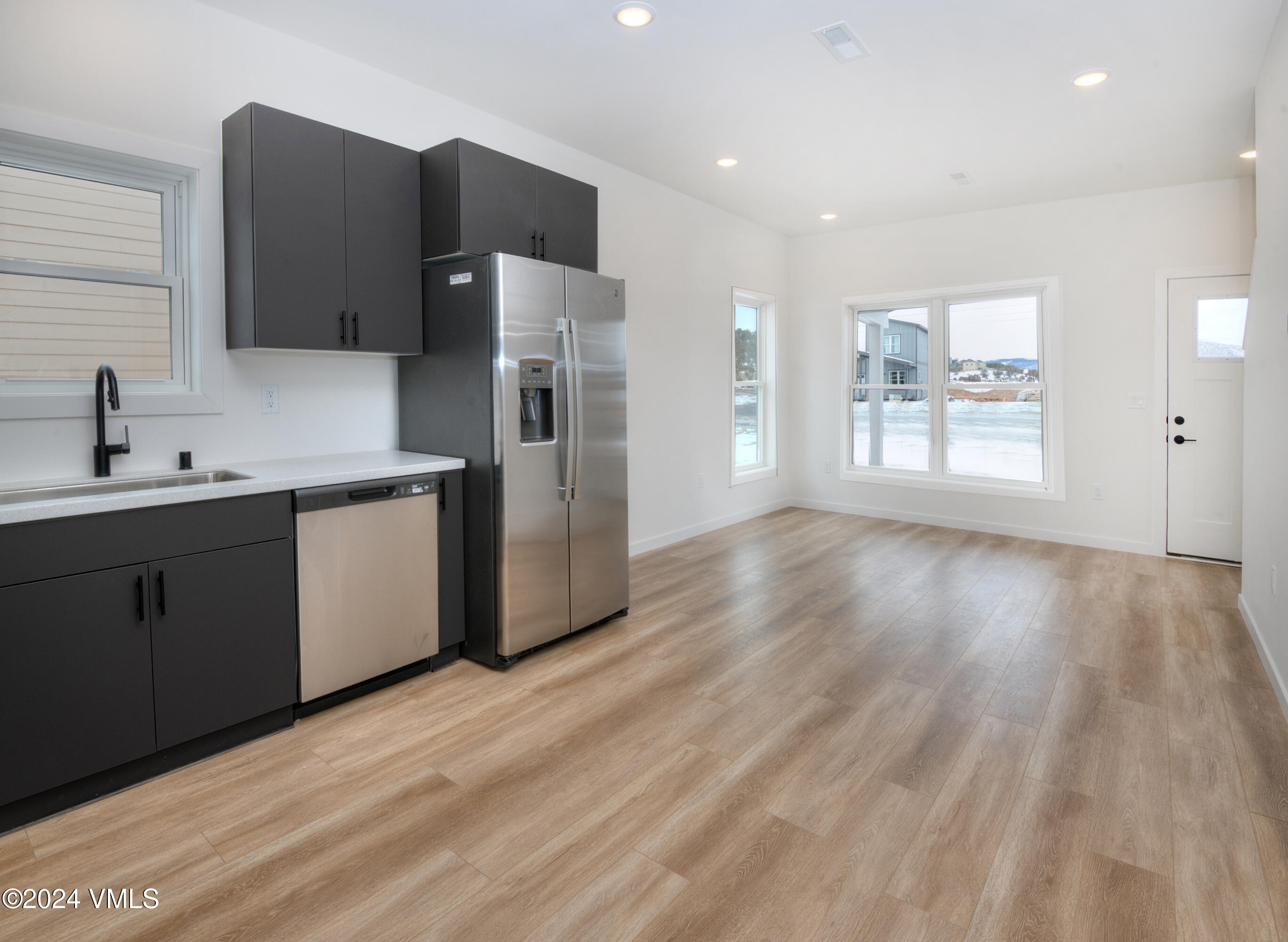 125-Blackhawk-Rd-MLS_08