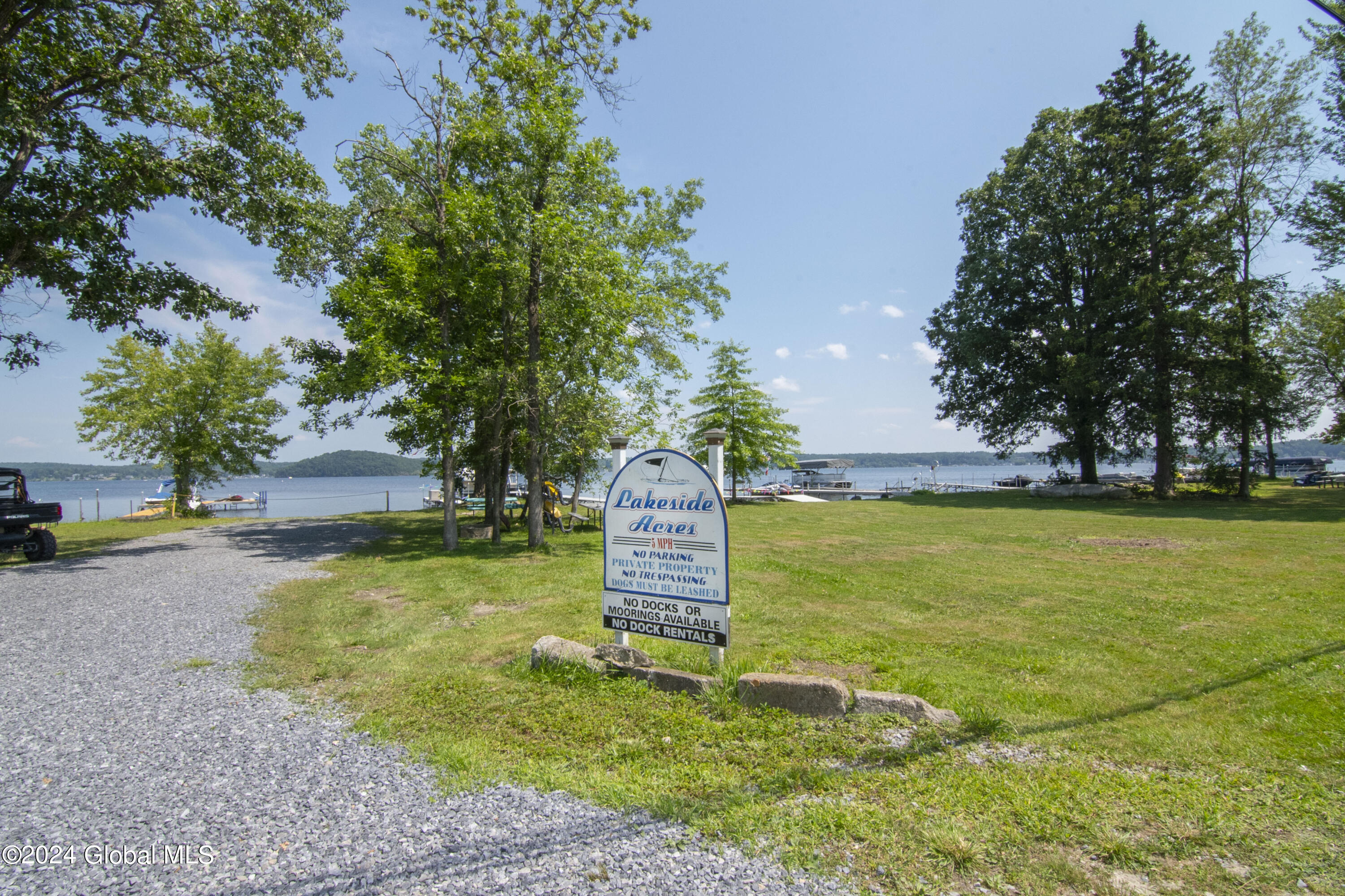 24 Locust Road Malta, NY 12020 - Photo 17 of 20 CRG_3321