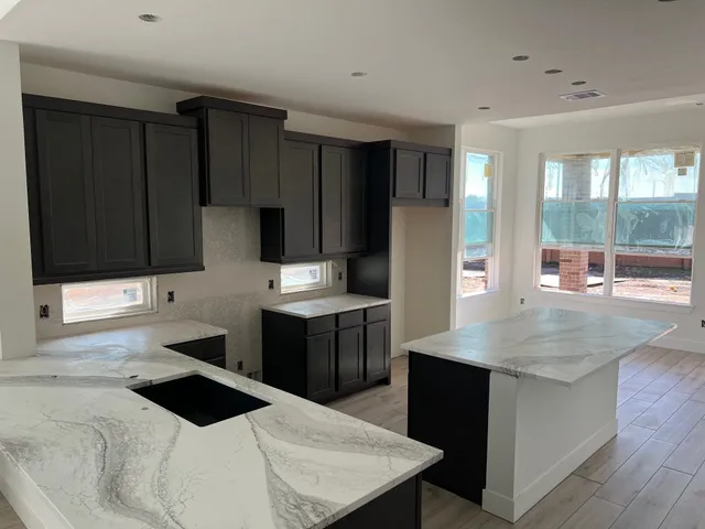 $450,000 | 13343 Valley Orchard, Tomball, TX 77375