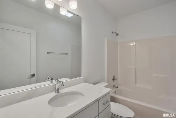 $714,900 | 6574 Pelican Street, Bettendorf, IA 52722