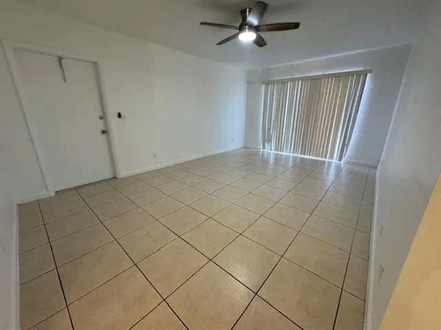 $2,025 | 3601 Van Buren Street, Unit 9, Hollywood, FL 33021