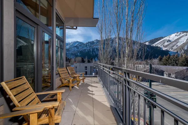 $3,990,000 | 222 Second Avenue, Unit 13, Ketchum, ID 83340