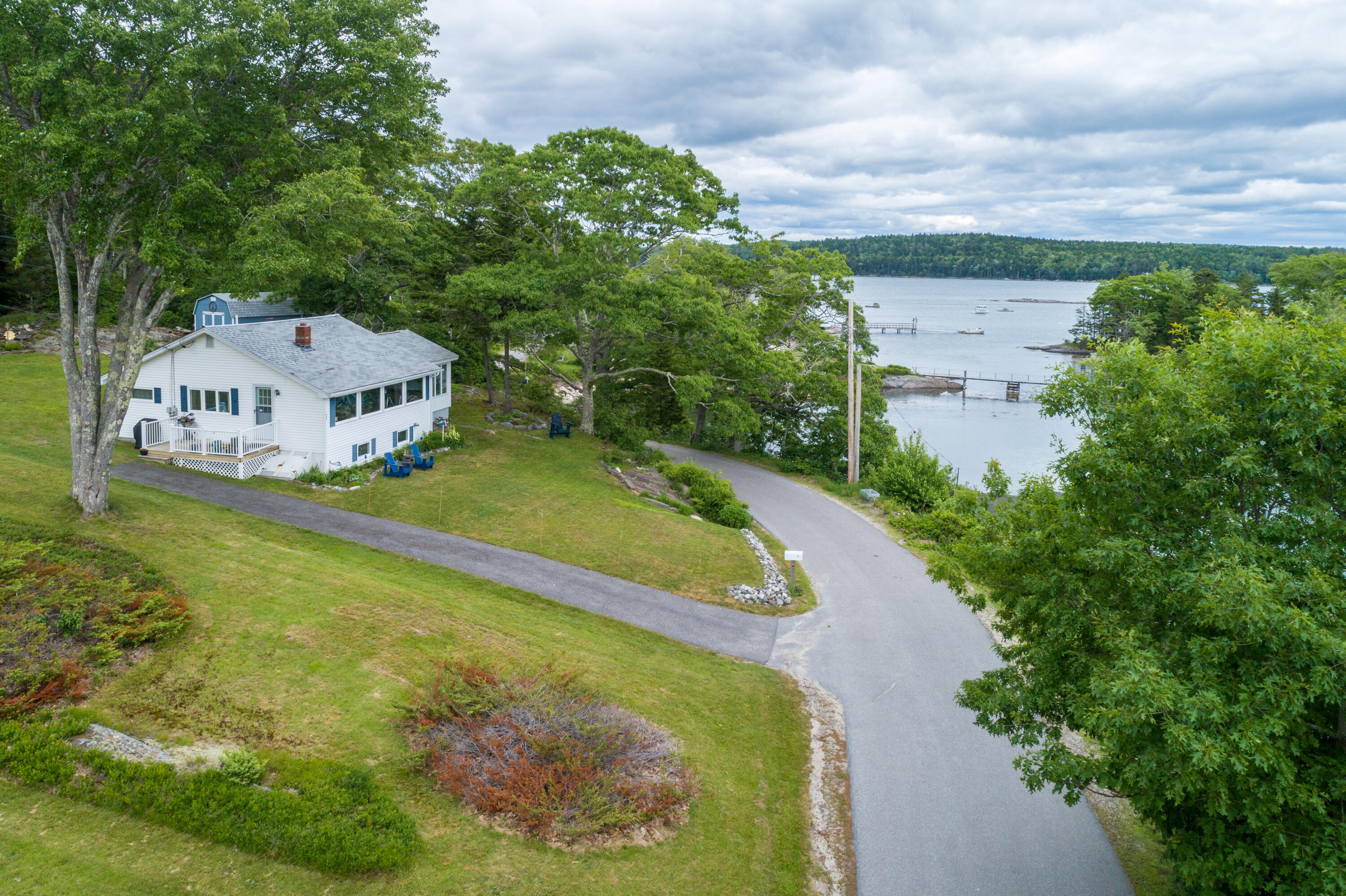 25 Field Road Harpswell, ME 04079 - Photo 4 of 44 Cottage