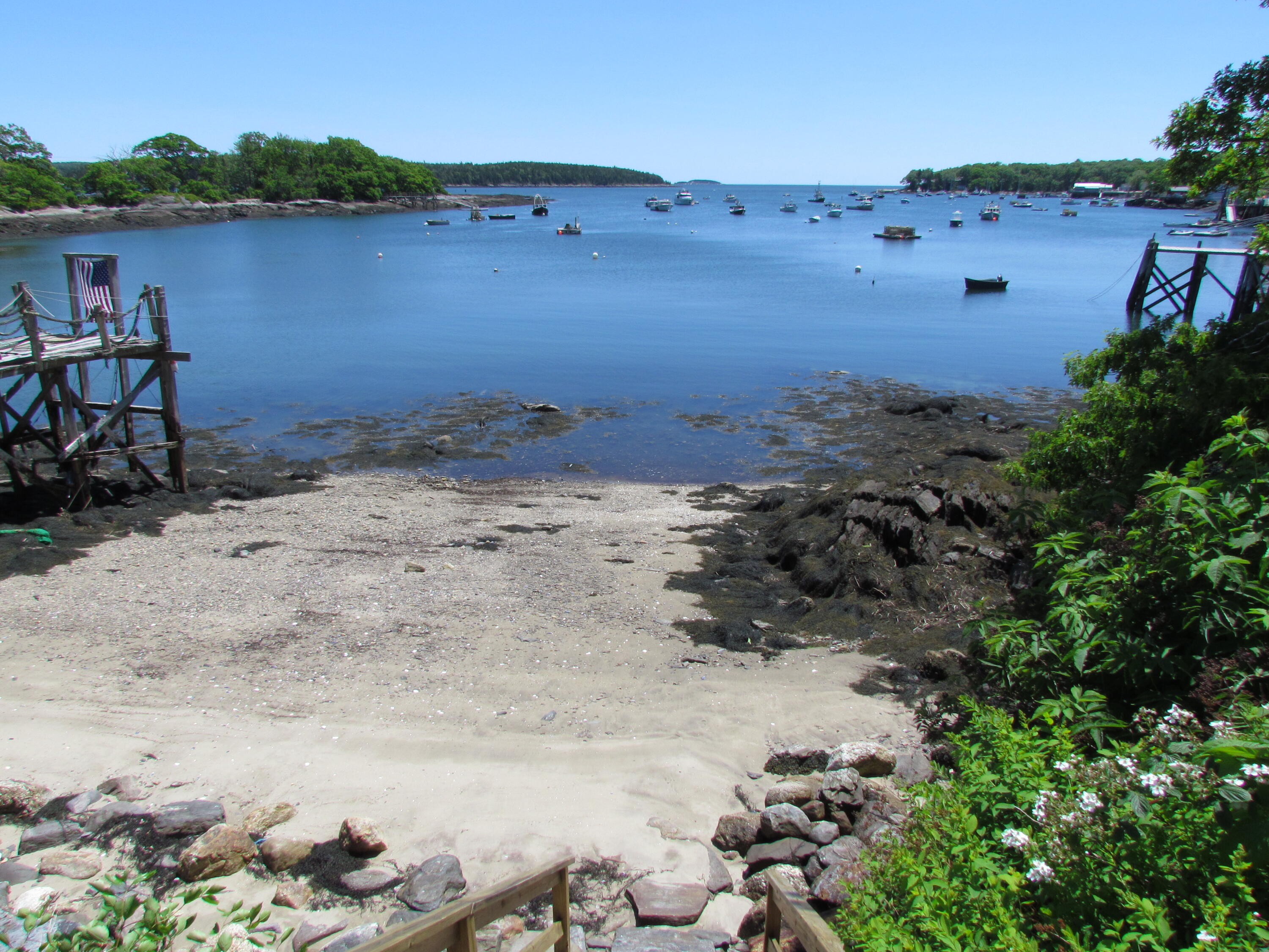 25 Field Road Harpswell, ME 04079 - Photo 7 of 44 Pebbly, sandy Beach