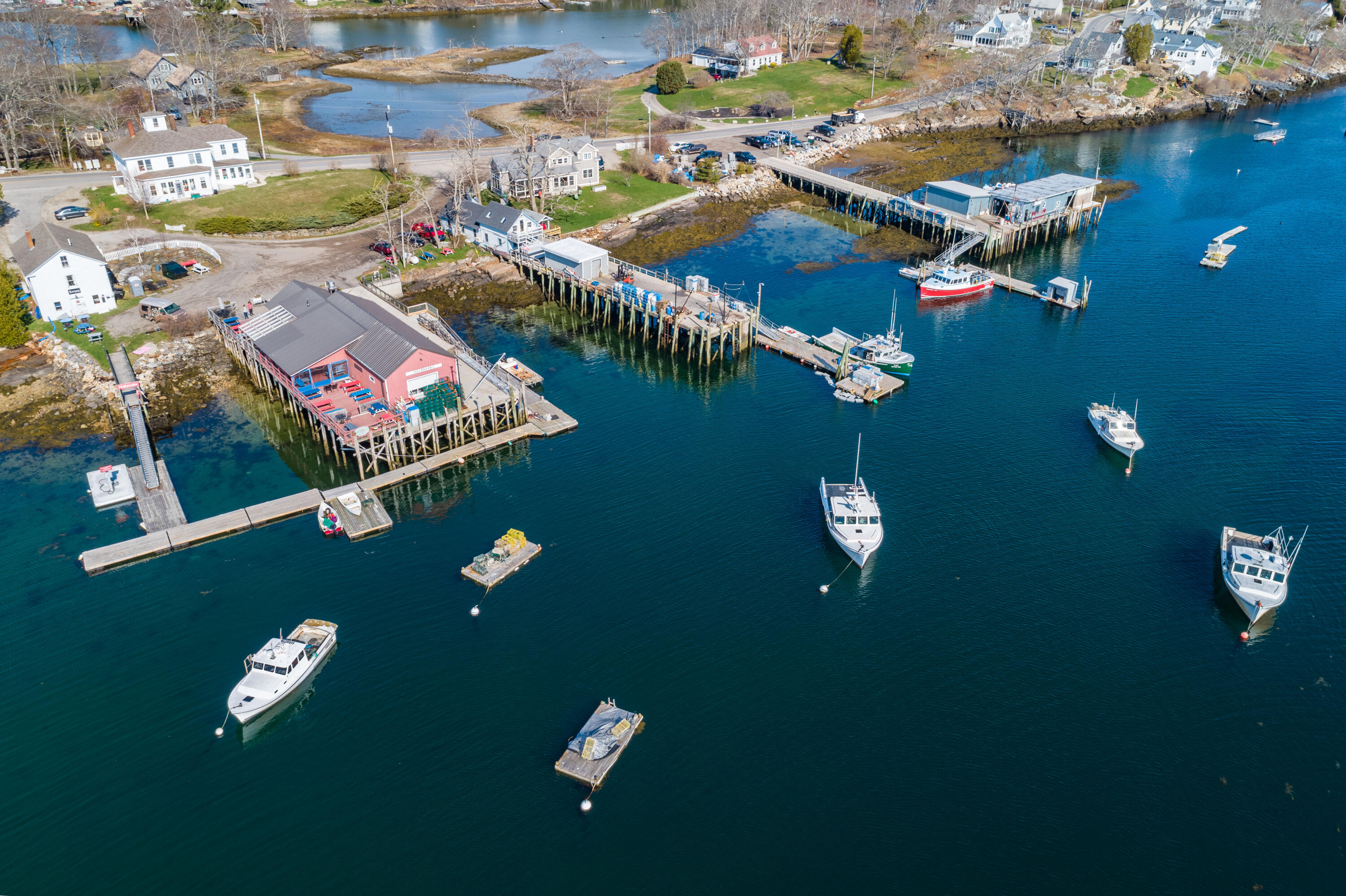 25 Field Road Harpswell, ME 04079 - Photo 10 of 44 Holbrook's For Lunch