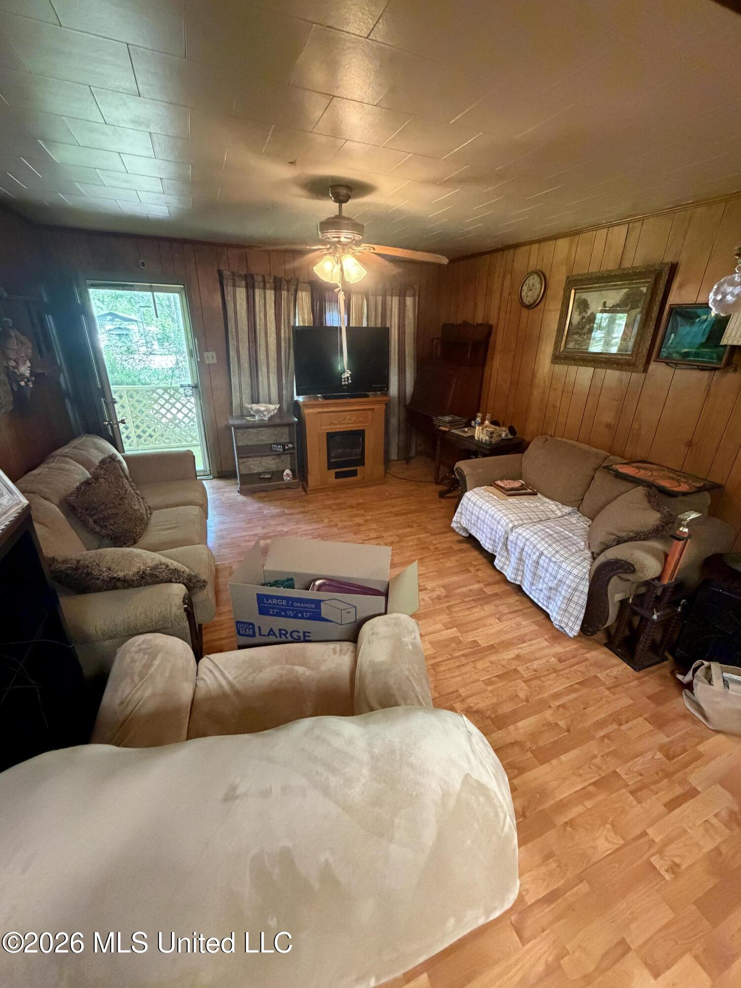 1028 Busy Corner Road Gloster, MS 39638 - Photo 12 of 20 IMG_2358