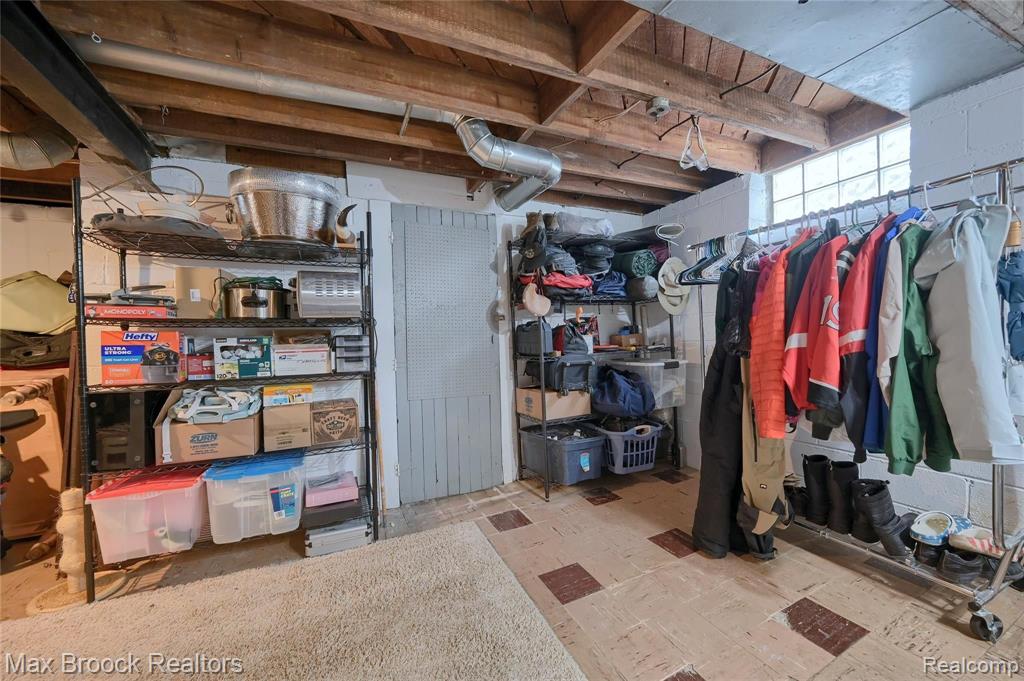 1443 Dorothea Road Berkley, MI 48072 - Photo 27 of 33