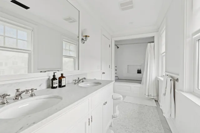 $95,000 | Undisclosed Address, East Hampton, NY 11937