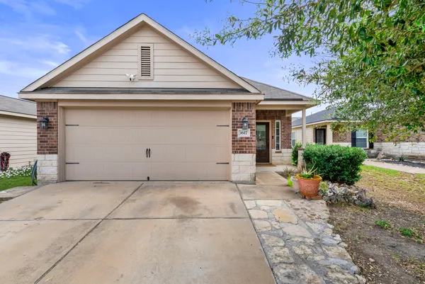 $260,000 | 1617 Treeta Trail, Kyle, TX 78640