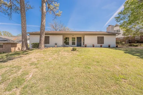 $355,000 | 6517 Whitman Avenue, Fort Worth, TX 76133