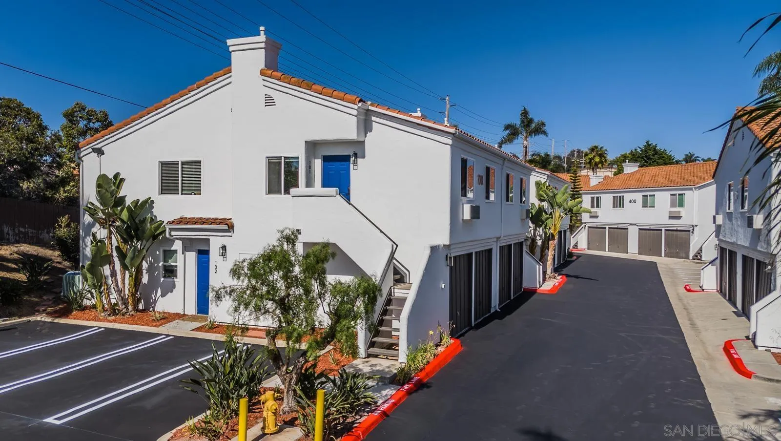 185 Saxony Road Encinitas, CA 92024 - Photo 3 of 14 a front view of a houses with yard