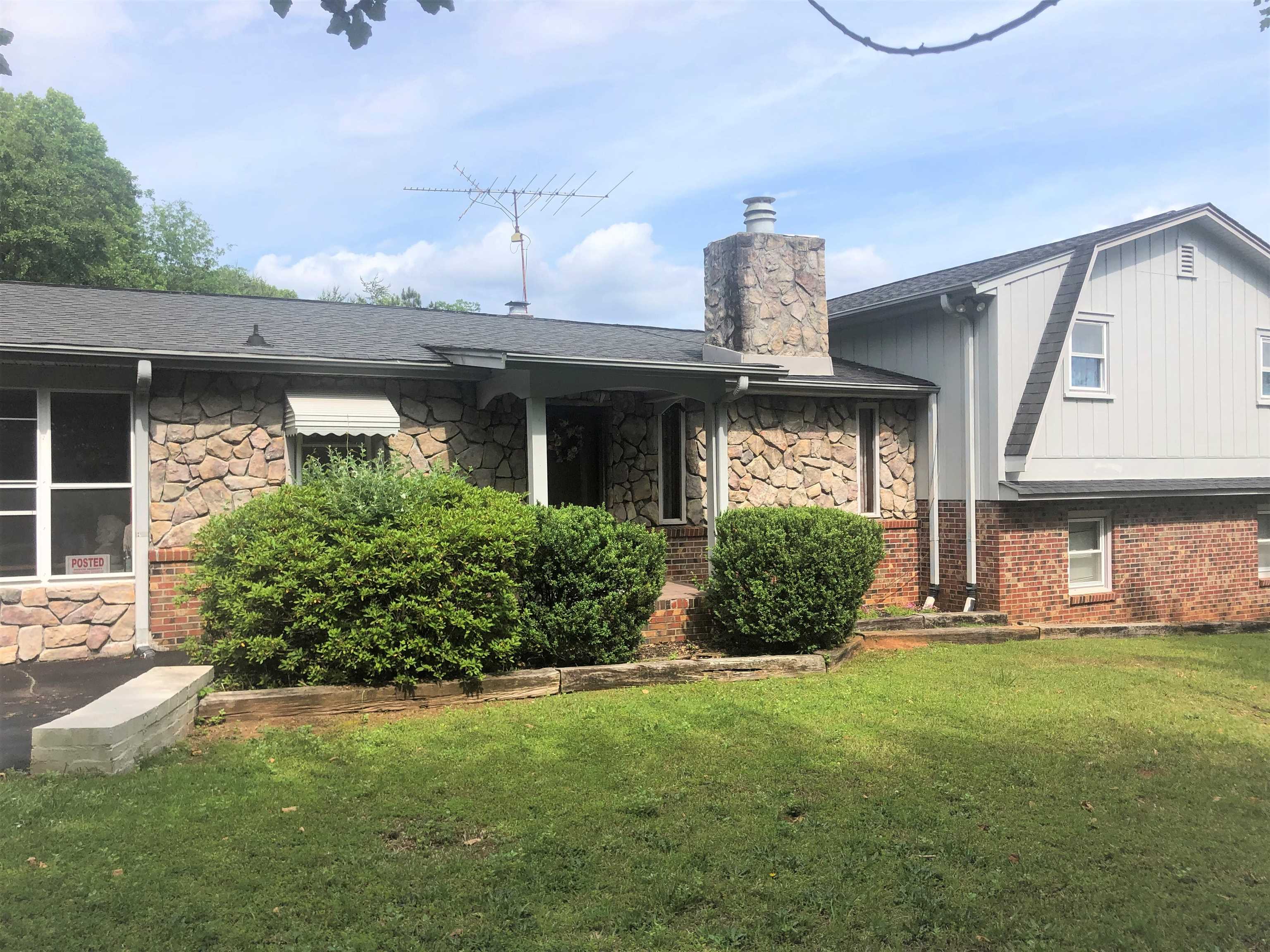 137 Turner Barton Road Landrum, SC 29356 - Photo 2 of 34