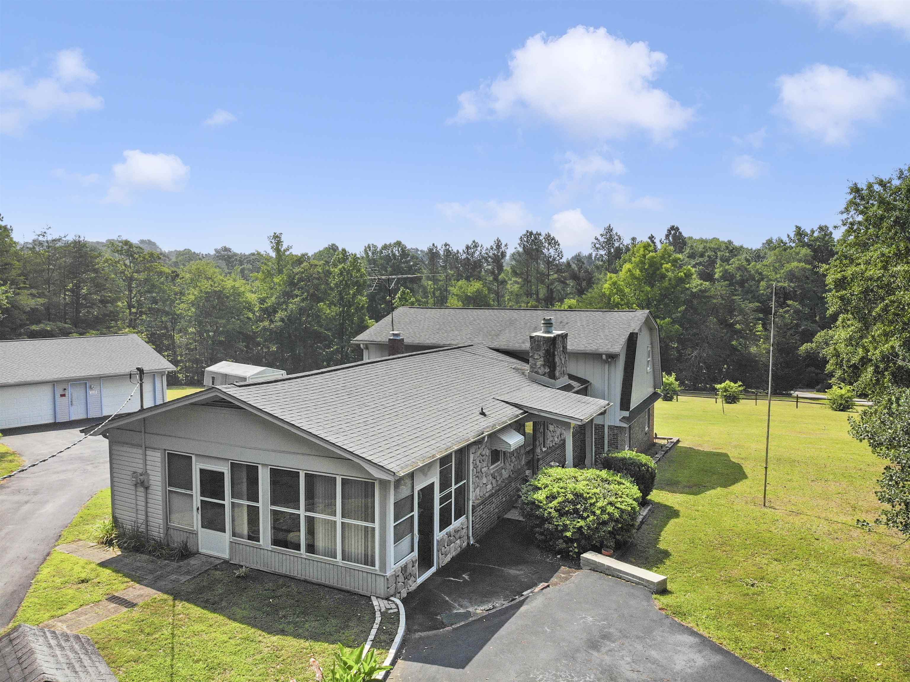 137 Turner Barton Road Landrum, SC 29356 - Photo 27 of 34