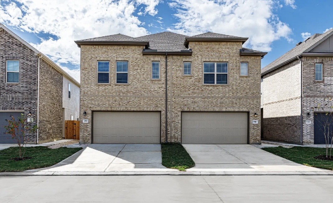 9826 Clifden Street Rosharon, TX 77583 - Photo 1 of 16