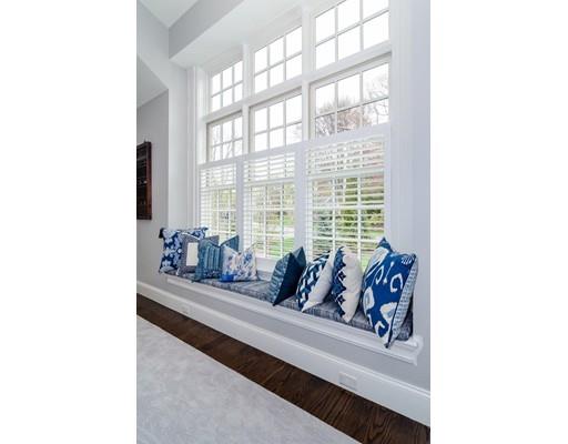 60 Suffolk Road Wellesley, MA 02481 - Photo 13 of 30