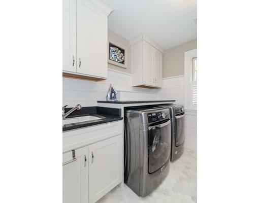 60 Suffolk Road Wellesley, MA 02481 - Photo 21 of 30