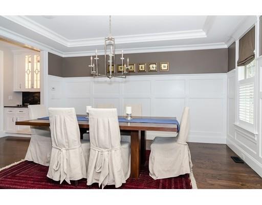 60 Suffolk Road Wellesley, MA 02481 - Photo 9 of 30