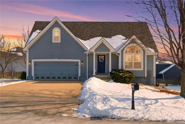 $399,000 | 11919 North Belmont Avenue, Kansas City, MO 64156