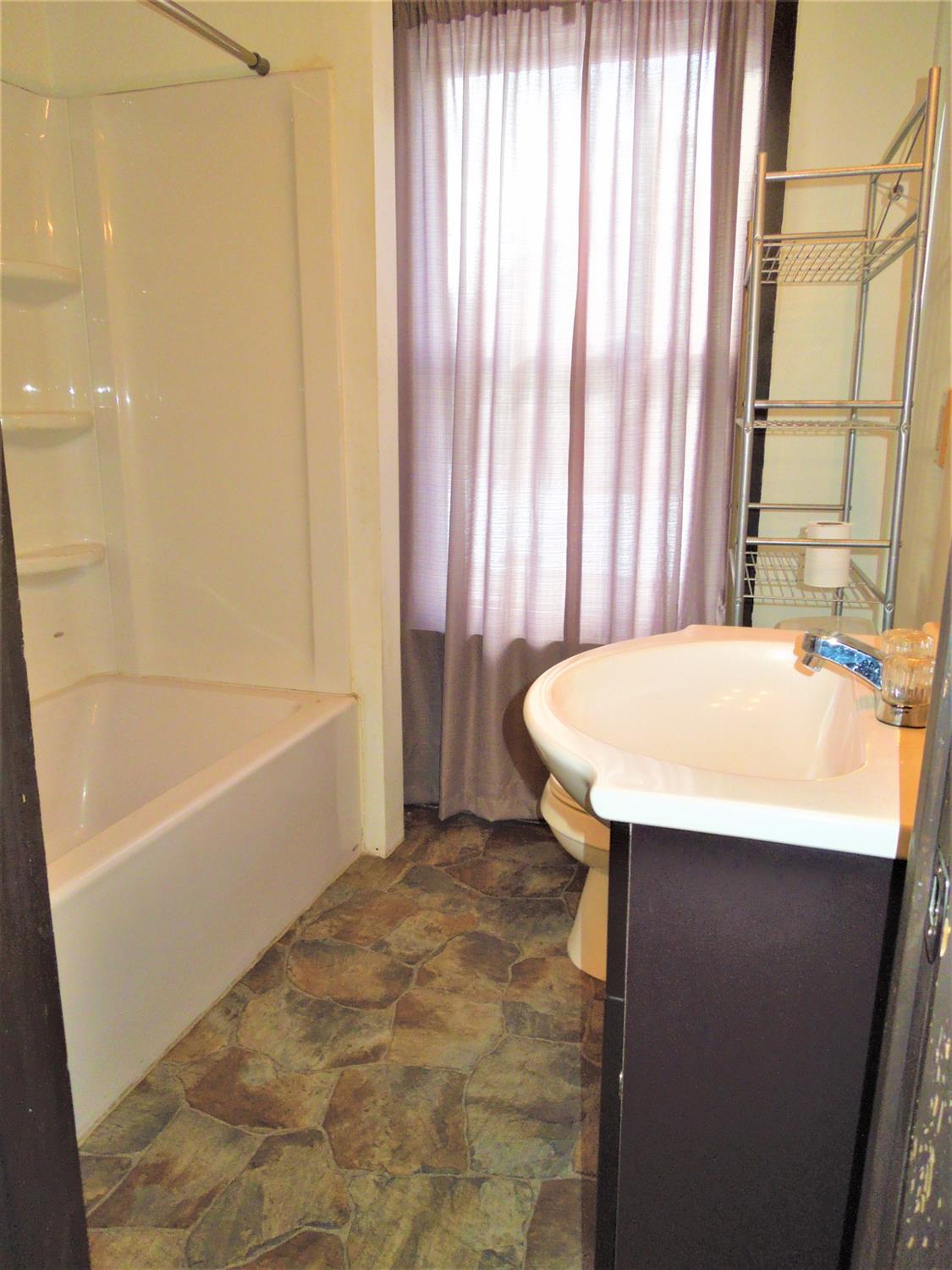 138 Ridge Avenue Lawrenceburg, IN 47025 - Photo 28 of 31 Gallery Image 28