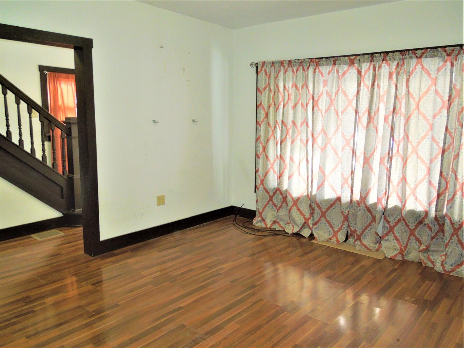 138 Ridge Avenue Lawrenceburg, IN 47025 - Photo 6 of 31 Gallery Image 6