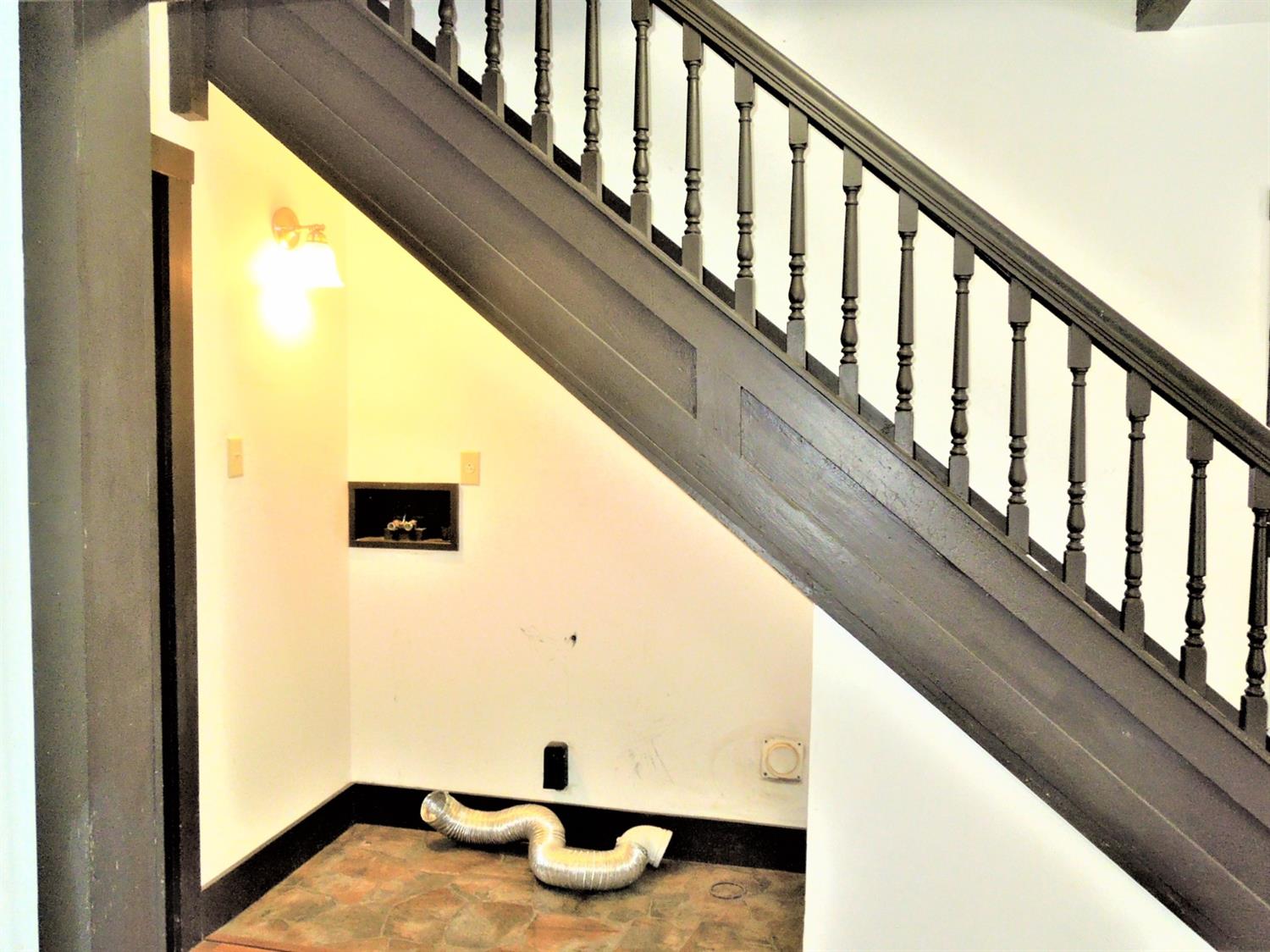 138 Ridge Avenue Lawrenceburg, IN 47025 - Photo 7 of 31 Gallery Image 7