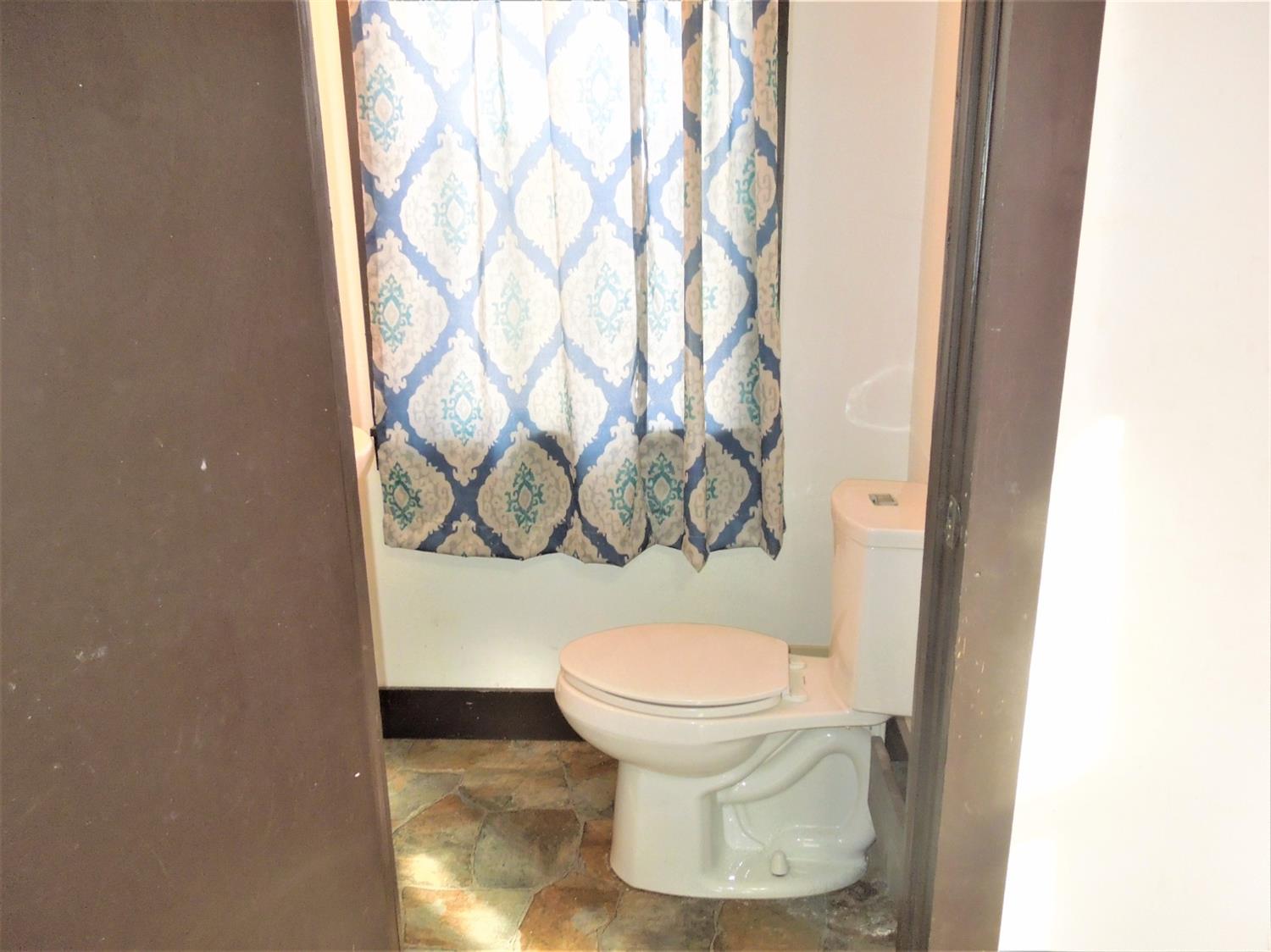 138 Ridge Avenue Lawrenceburg, IN 47025 - Photo 9 of 31 Gallery Image 9