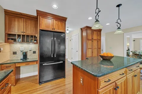 $789,500 | 10 Turner Lane, Sturbridge, MA 01566